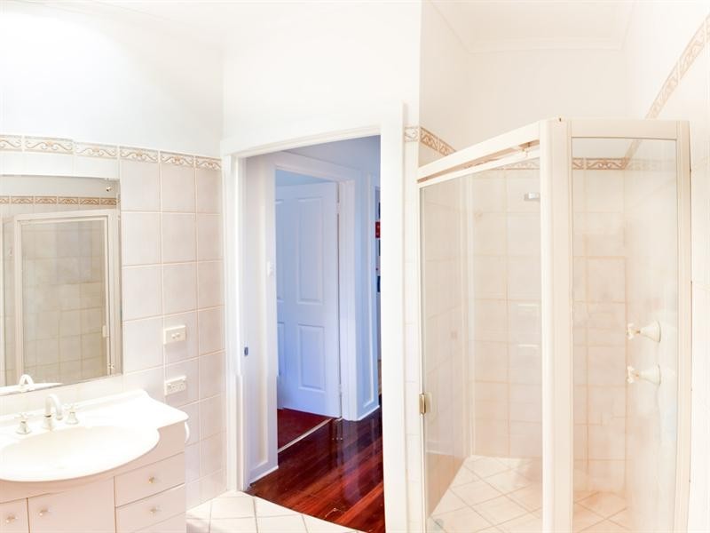 2 Cluse Street, Henley Beach SA 5022