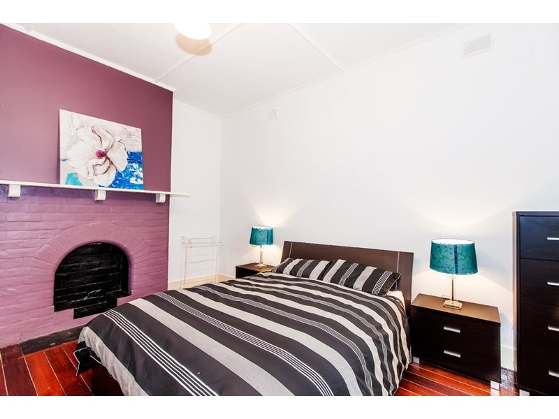 4/252 Seaview Road, Henley Beach SA 5022