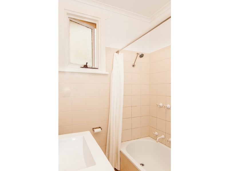 4/252 Seaview Road, Henley Beach SA 5022