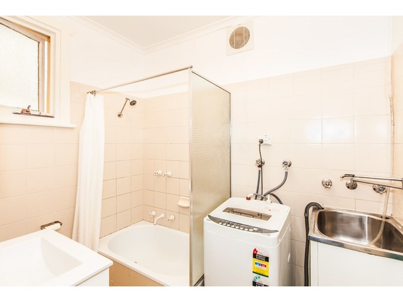 4/252 Seaview Road, Henley Beach SA 5022