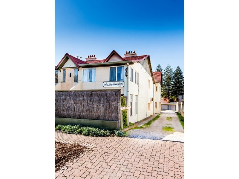 4/252 Seaview Road, Henley Beach SA 5022