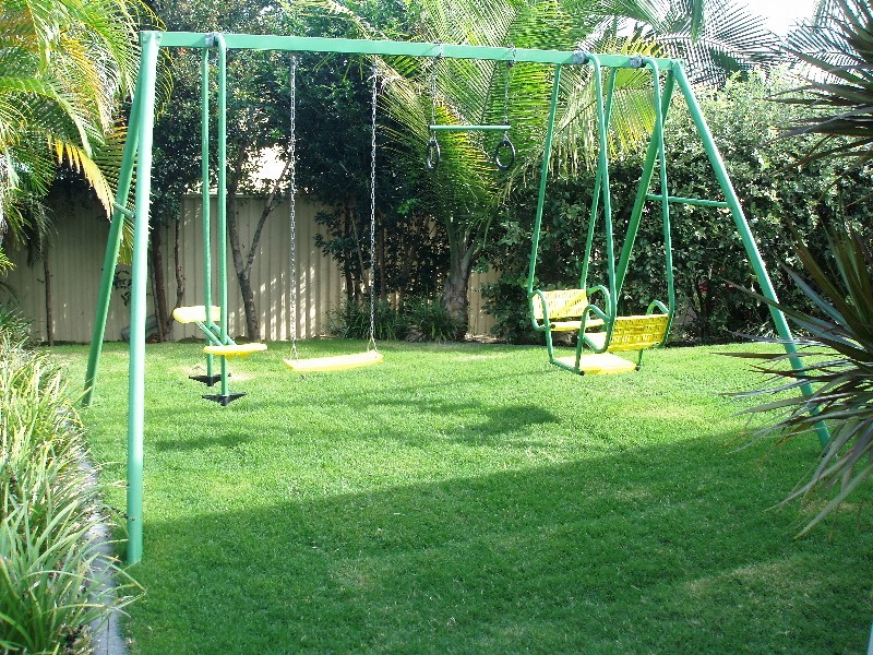 9 Torquay Place, Arundel QLD 4214