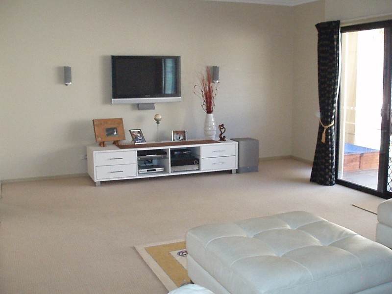 7 Parnham Court, Arundel QLD 4214