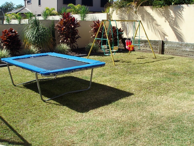 7 Parnham Court, Arundel QLD 4214