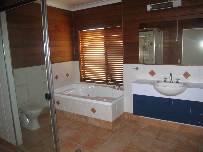 16 St Tropez Terrace, Bundall QLD 4217