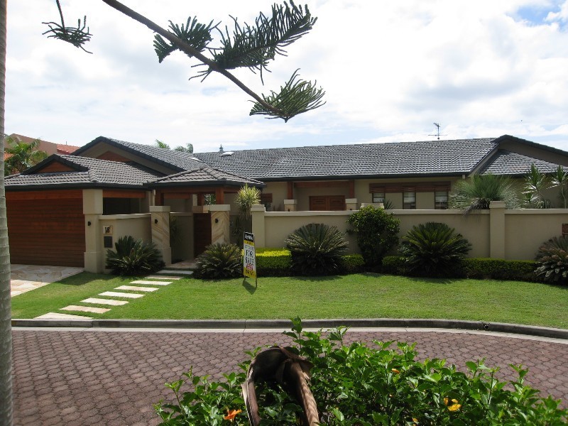 16 St Tropez Terrace, Bundall QLD 4217