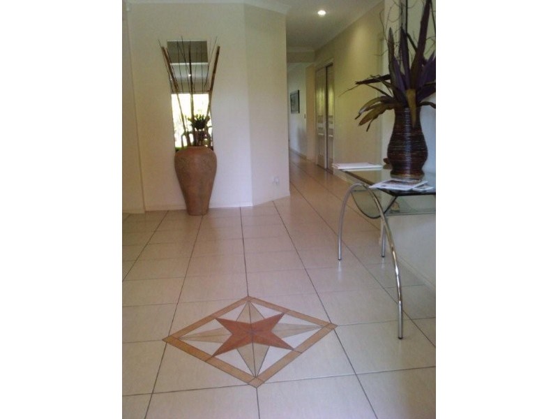 84 Tiger Drive, Arundel QLD 4214