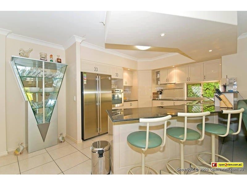 84 Tiger Drive, Arundel QLD 4214