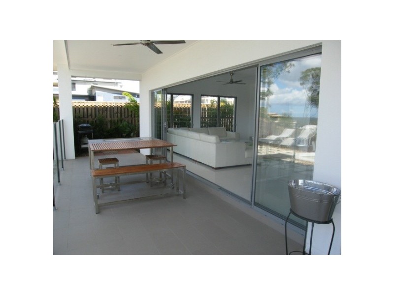 47 Salvado Drive, Pacific Pines QLD 4211