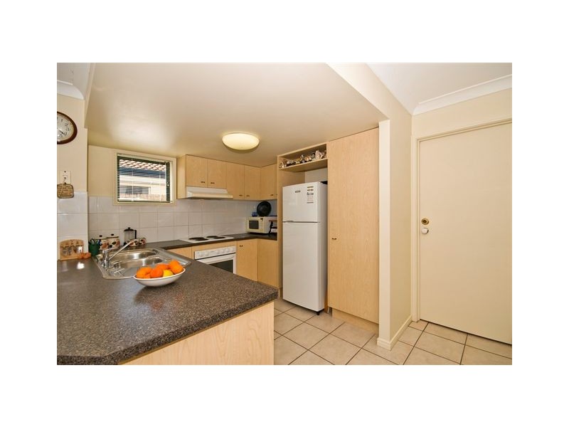 55 Marble Arch Place, Arundel QLD 4214