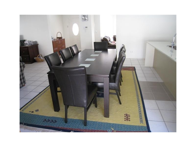 38 Desert Falls Crescent, Parkwood QLD 4214