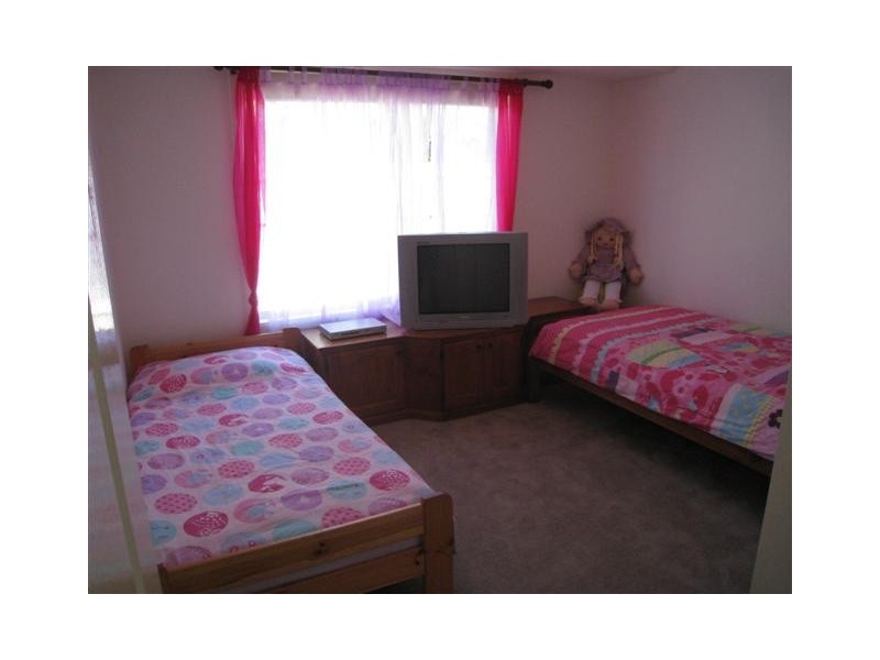 38 Desert Falls Crescent, Parkwood QLD 4214