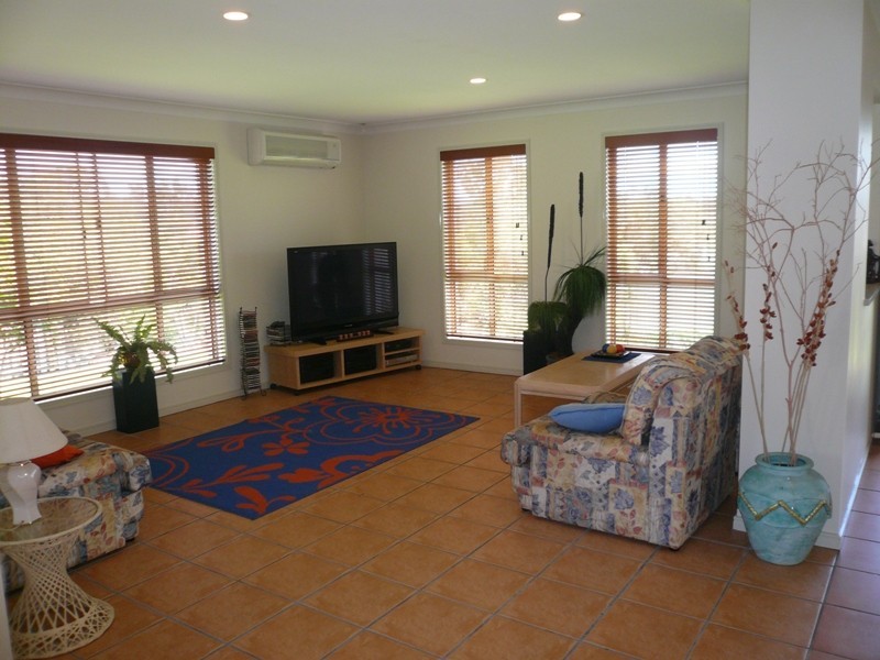 262 Napper Road, Parkwood QLD 4214