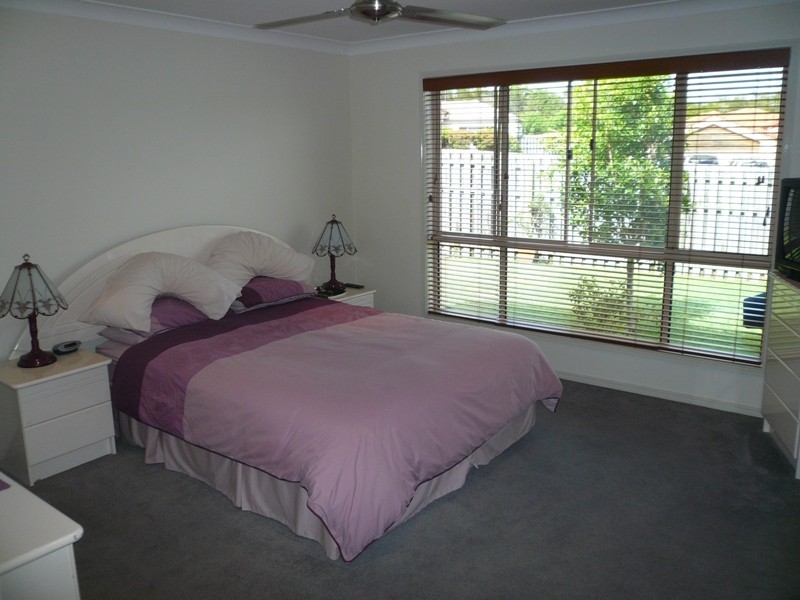 262 Napper Road, Parkwood QLD 4214