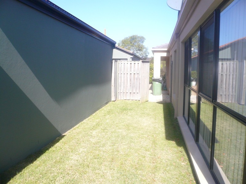23 Blackwattle CCourt, Arundel QLD 4214