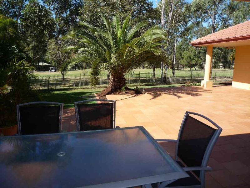 19 Hazel Court, Arundel QLD 4214