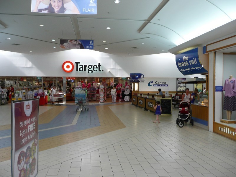 Shop 26 Cnr Ferry Rd & Benowa Road, Southport QLD 4215