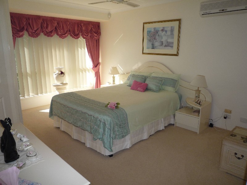 44 Ingles Circuit, Arundel QLD 4214