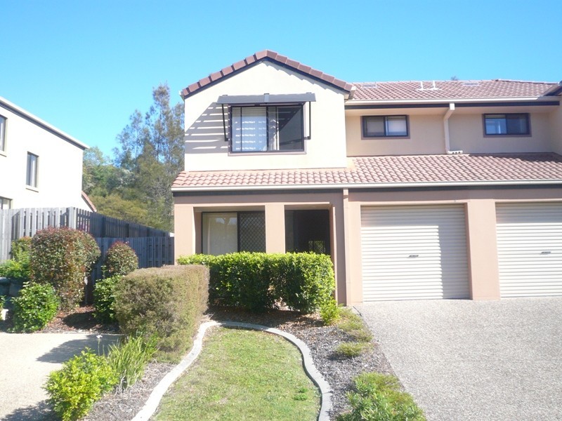 29/13 Hervey Street, Pacific Pines QLD 4211