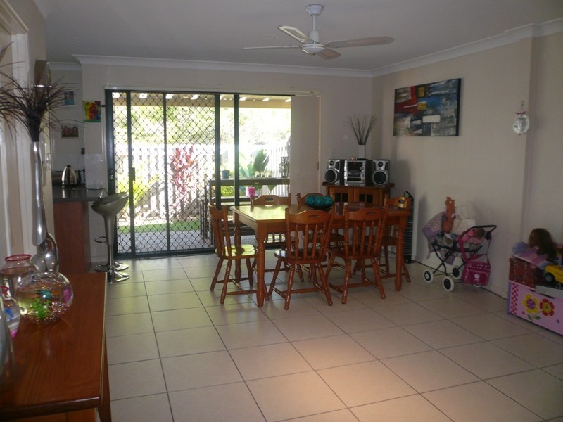 29/13 Hervey Street, Pacific Pines QLD 4211