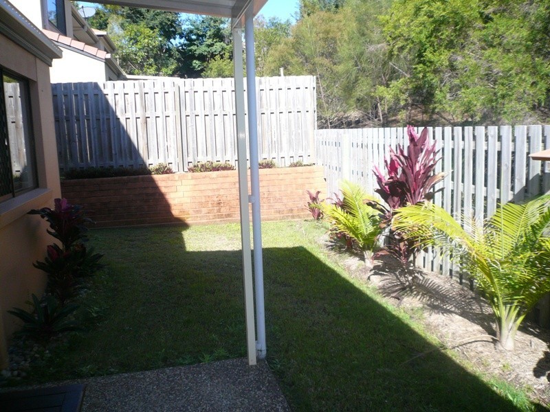 29/13 Hervey Street, Pacific Pines QLD 4211