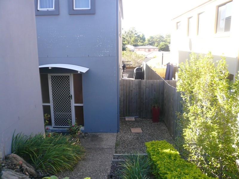 2/747 Ashmore Road, Ashmore QLD 4214