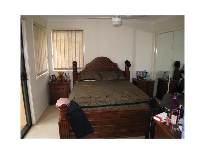 19 Harrow Place, Arundel QLD 4214