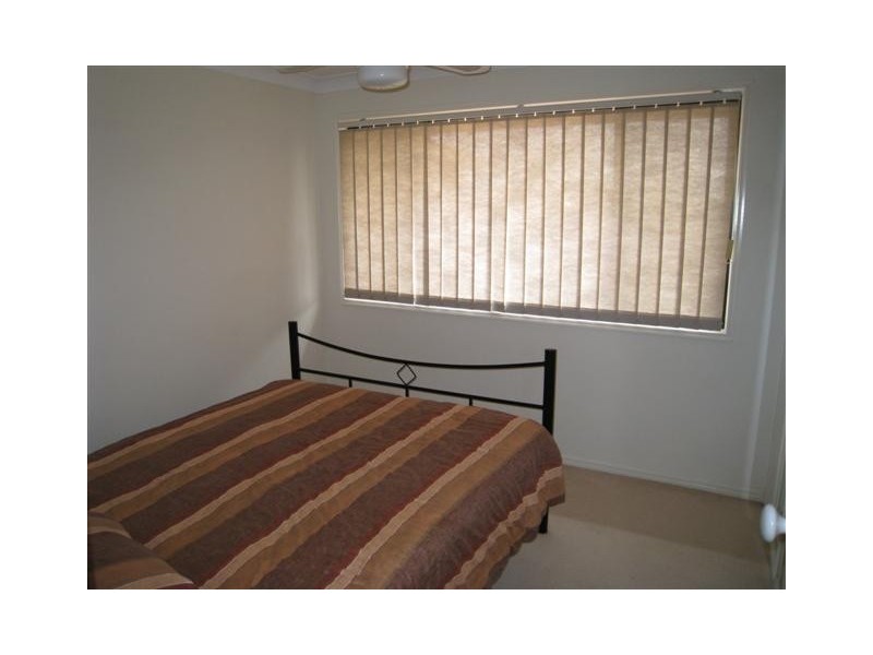 19 Harrow Place, Arundel QLD 4214