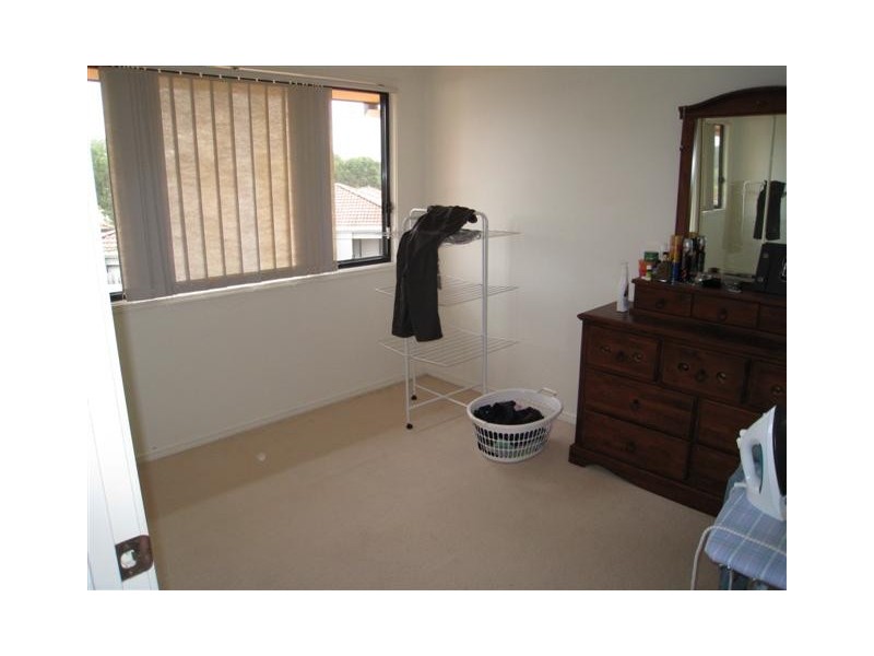 19 Harrow Place, Arundel QLD 4214