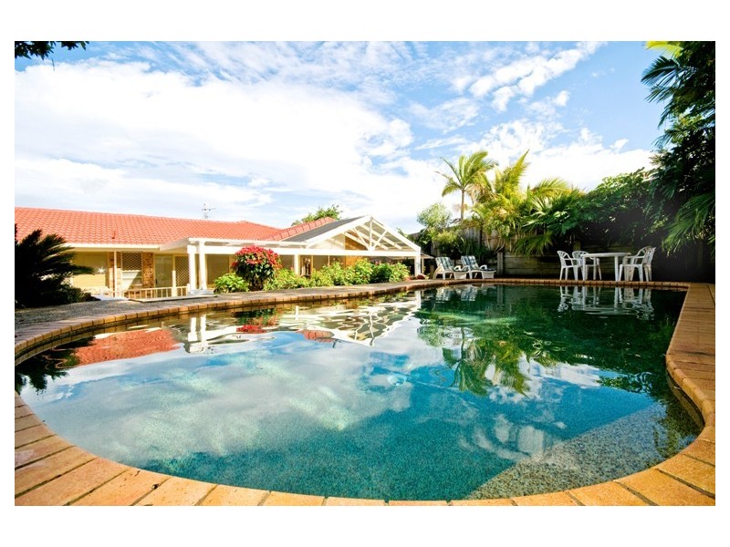 3 Von Nida Street, Parkwood QLD 4214