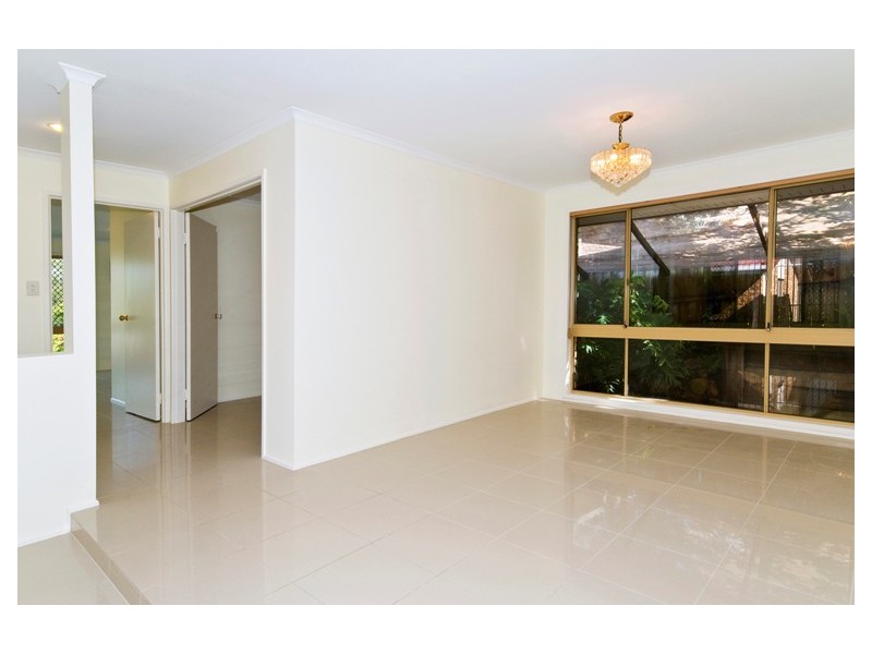 3 Von Nida Street, Parkwood QLD 4214