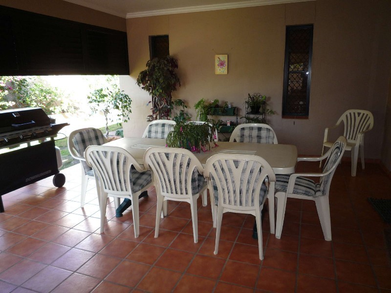 3 Midhurst Court, Arundel QLD 4214