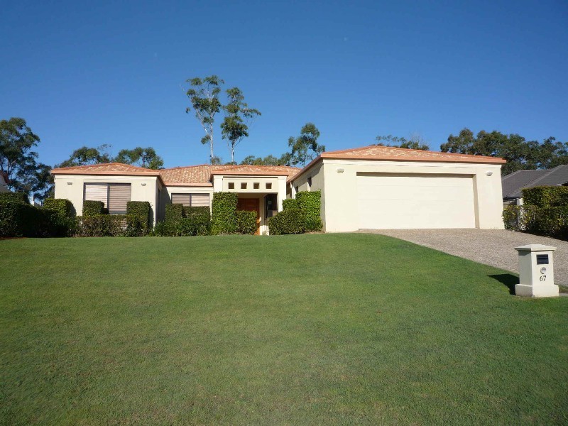 67 Arun Drive, Arundel QLD 4214