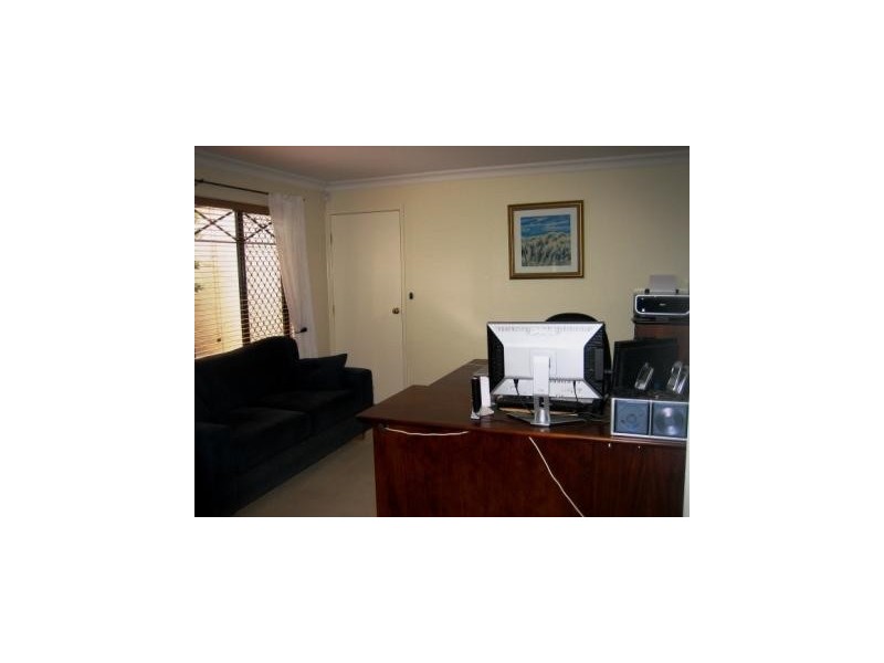 4 Deal Cove, Arundel QLD 4214