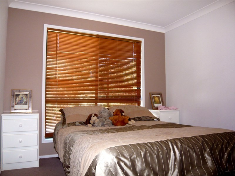 47 Marble Arch Place, Arundel QLD 4214