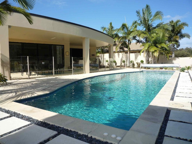 7 Blackfen Court, Arundel QLD 4214