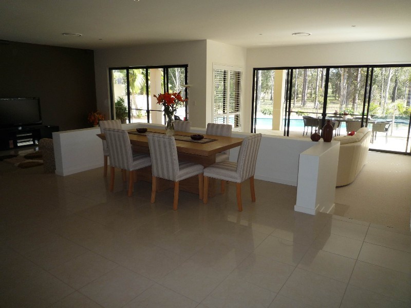 7 Blackfen Court, Arundel QLD 4214