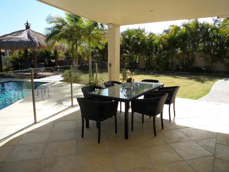 7 Blackfen Court, Arundel QLD 4214