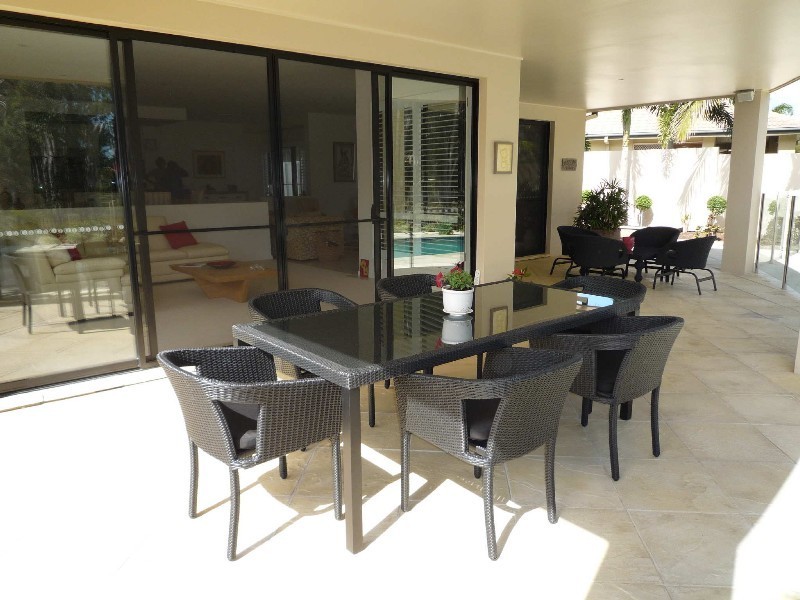 7 Blackfen Court, Arundel QLD 4214