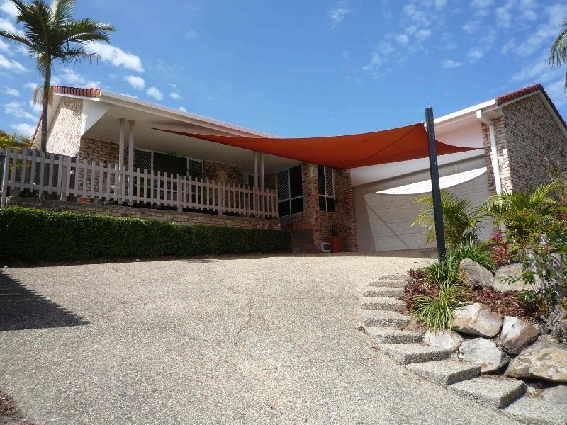 8 Driftwood Place, Parkwood QLD 4214