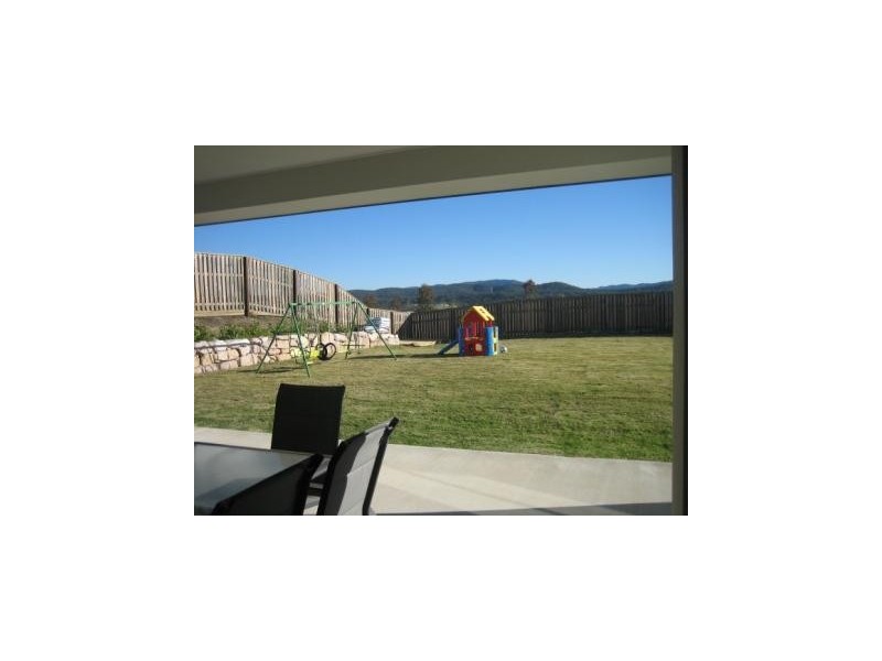 76 Salvado Drive, Pacific Pines QLD 4211