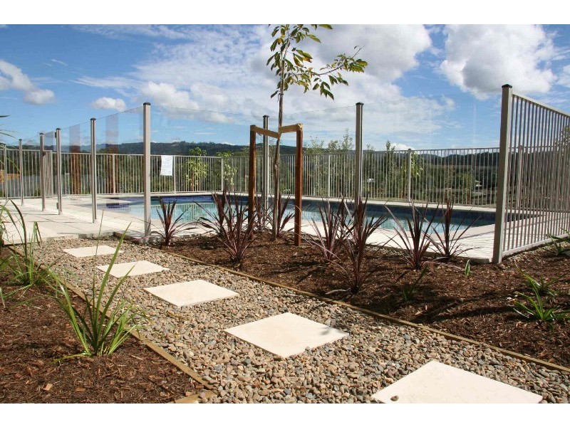 9 Greenacre Way, Maudsland QLD 4210