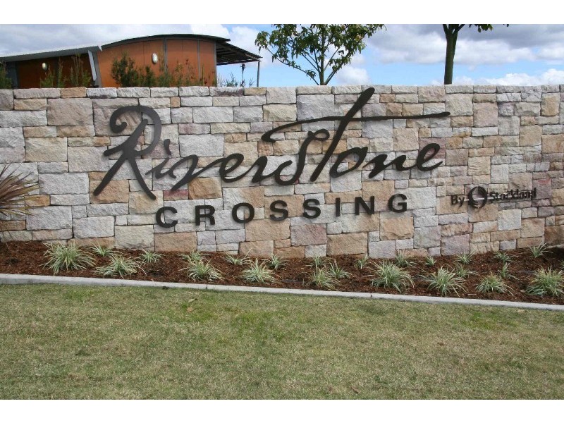 9 Greenacre Way, Maudsland QLD 4210