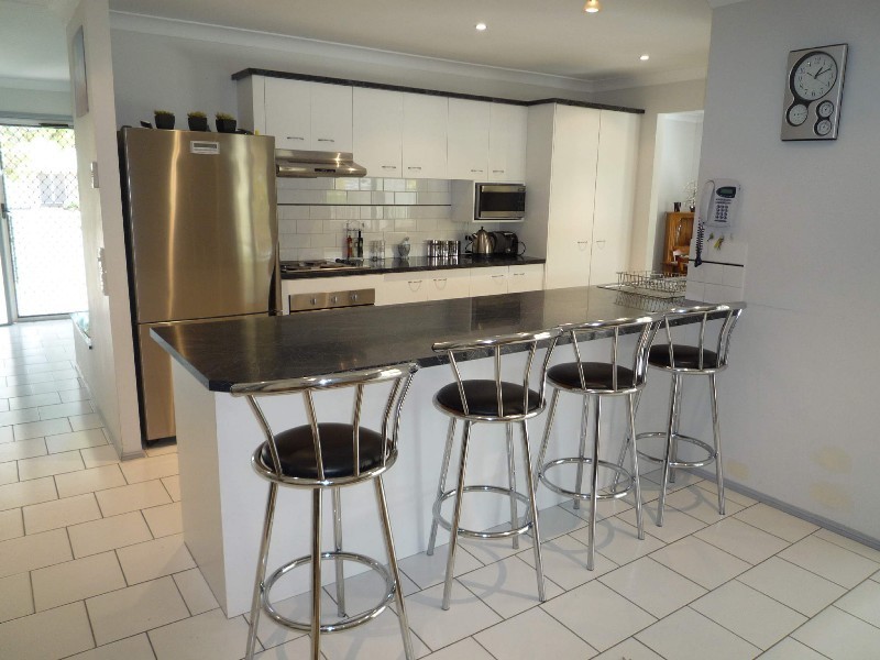 79 Greenacre Drive, Parkwood QLD 4214