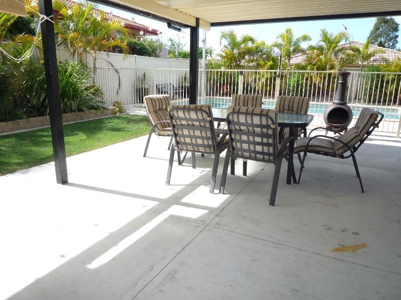 79 Greenacre Drive, Parkwood QLD 4214