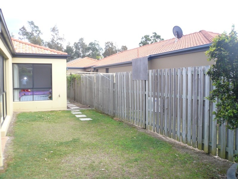 18 Blackwattle CCourt, Arundel QLD 4214