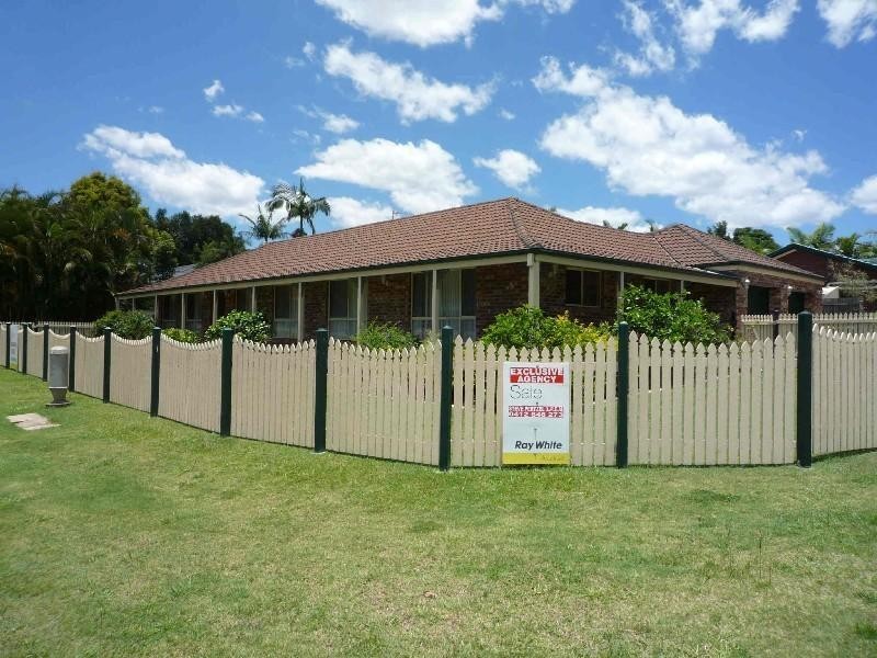 21 Allied Drive, Arundel QLD 4214