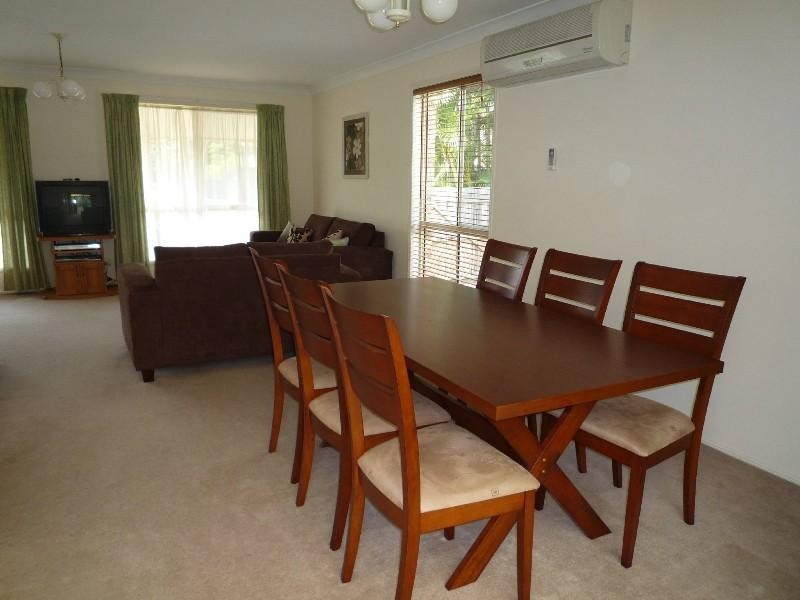 21 Allied Drive, Arundel QLD 4214