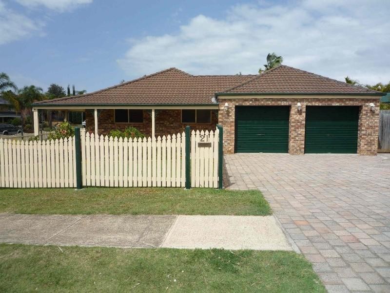 21 Allied Drive, Arundel QLD 4214