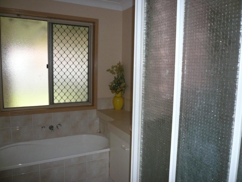 7 Parkdale Court, Parkwood QLD 4214